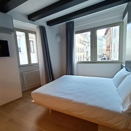 Le Meridiane City Rooms In טרנטו מראה חיצוני תמונה