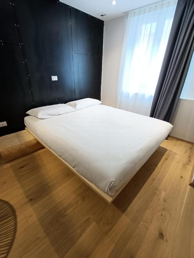 Le Meridiane City Rooms In טרנטו מראה חיצוני תמונה