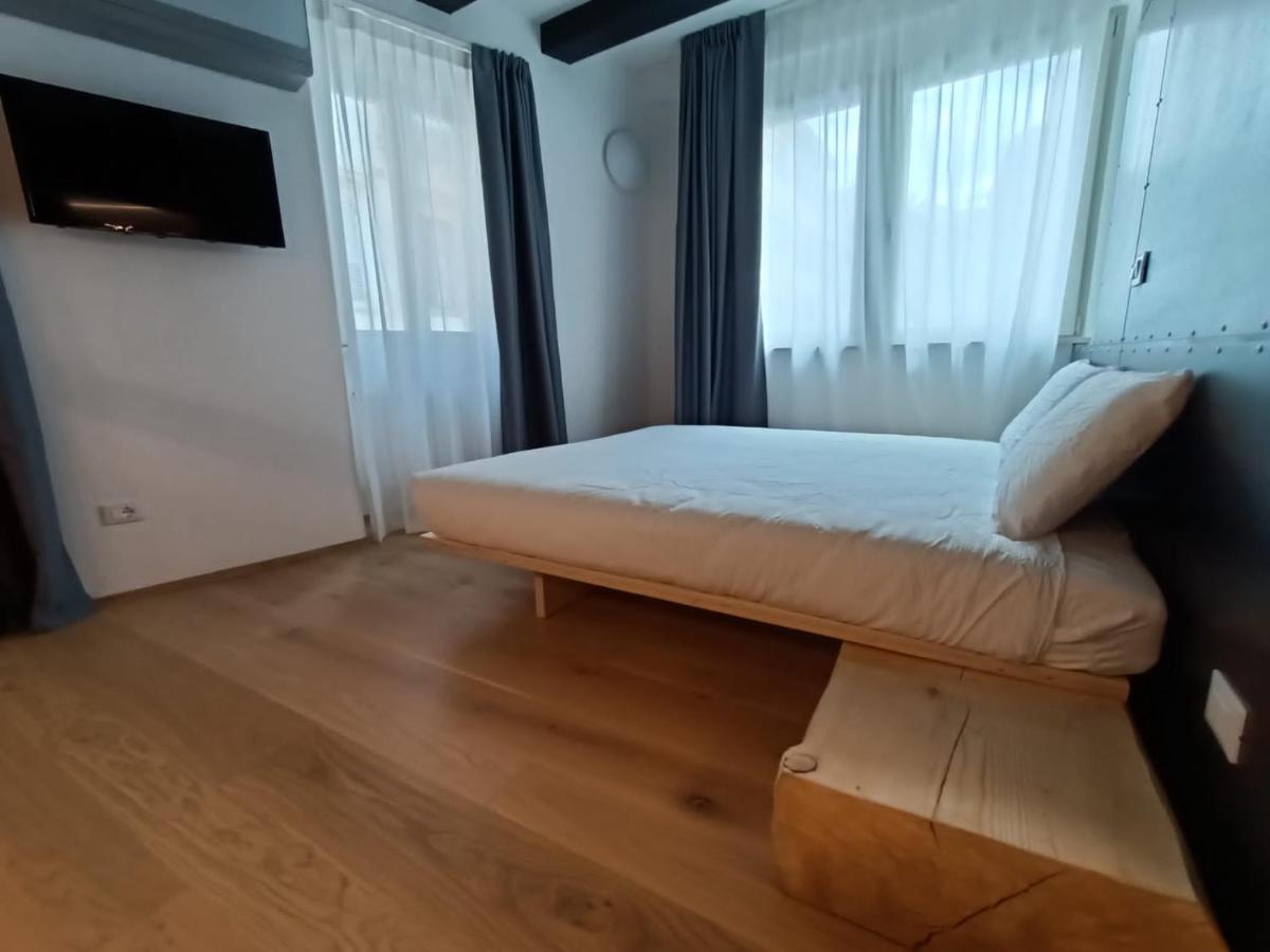 Le Meridiane City Rooms In טרנטו מראה חיצוני תמונה