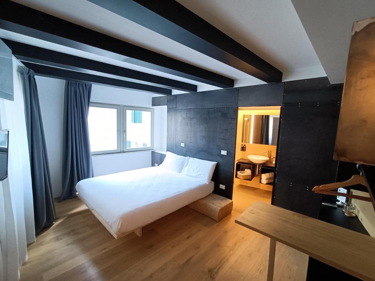 Le Meridiane City Rooms In טרנטו מראה חיצוני תמונה