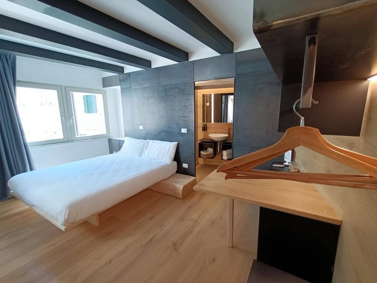 Le Meridiane City Rooms In טרנטו מראה חיצוני תמונה