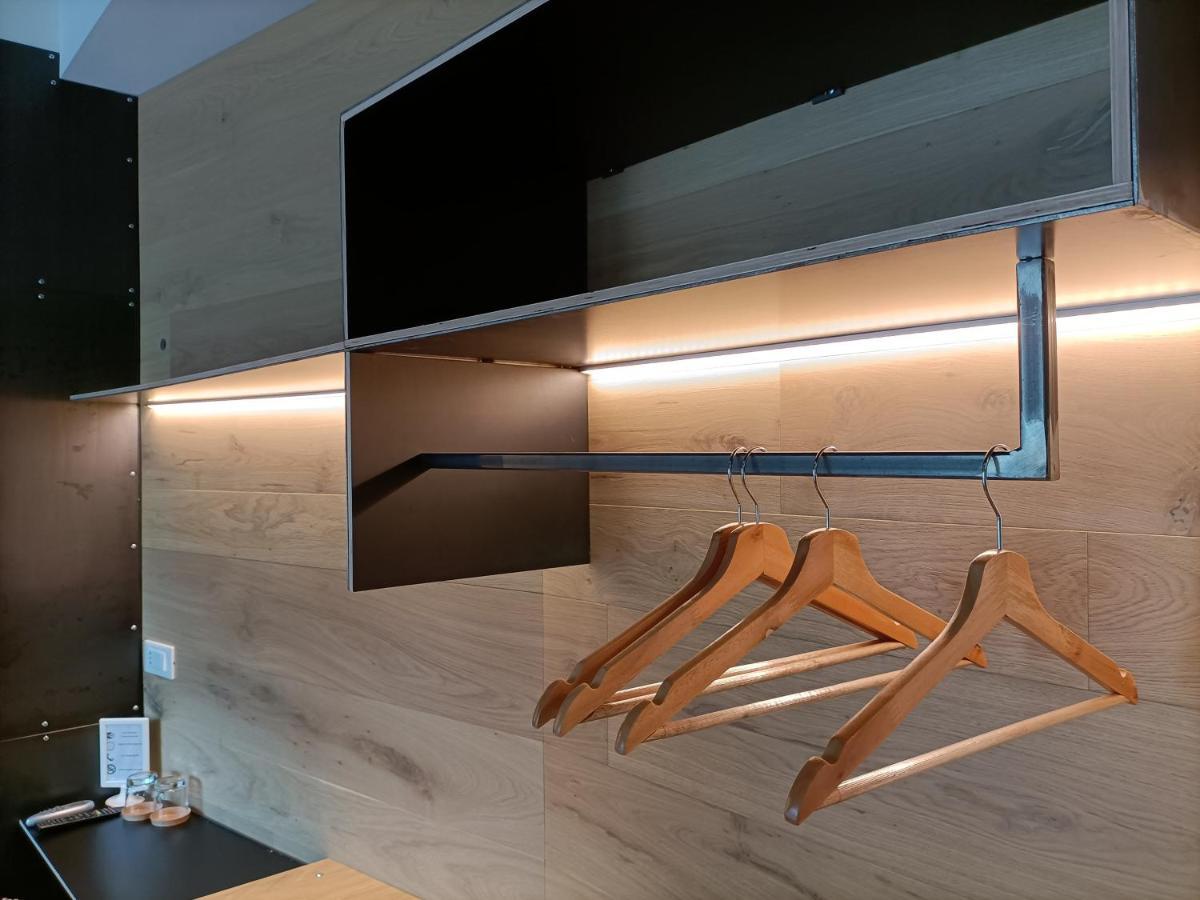 Le Meridiane City Rooms In טרנטו מראה חיצוני תמונה