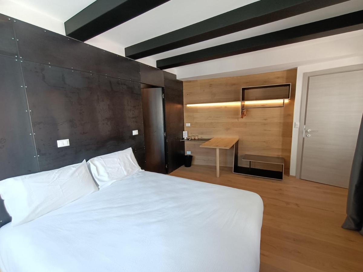 Le Meridiane City Rooms In טרנטו מראה חיצוני תמונה